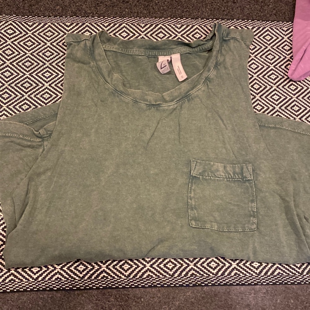 Zella olive green tank top